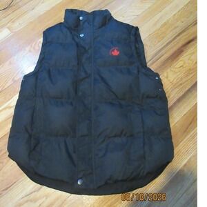 J Whistler Mens Black Puffer Vest Water Resistant Quilted Maple Leaf Logo Large